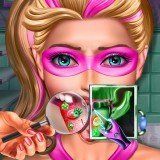 Игра Супер Кукла Язык Доктора