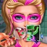 Игра Супер Кукла Язык Доктора